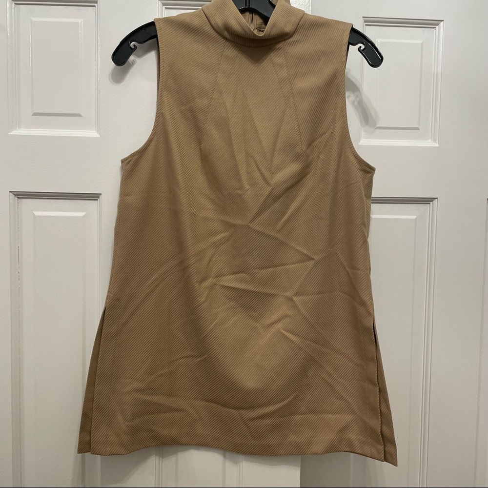 NWT Trina Turk Ribbed Tunic